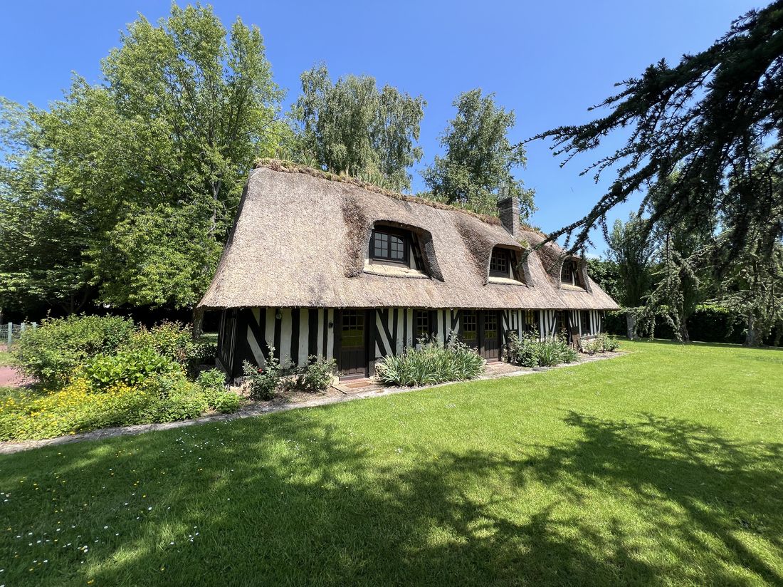 Le jardin arboré — 2800m²